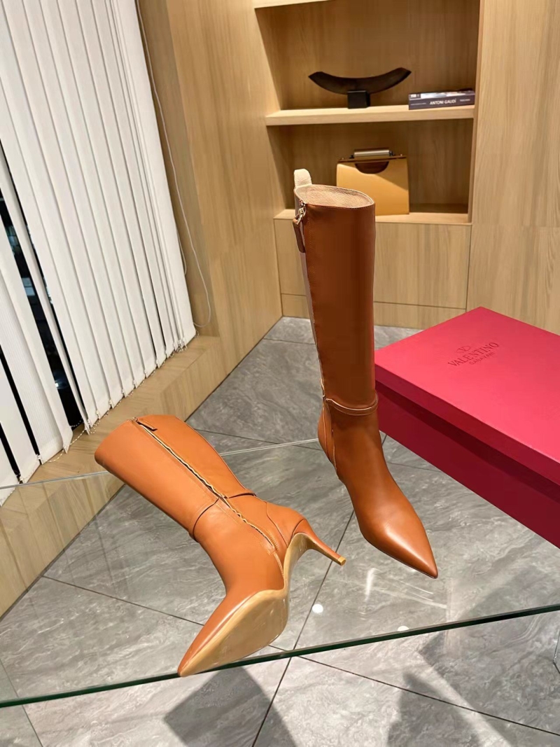 Va1e*ntin0 boots
